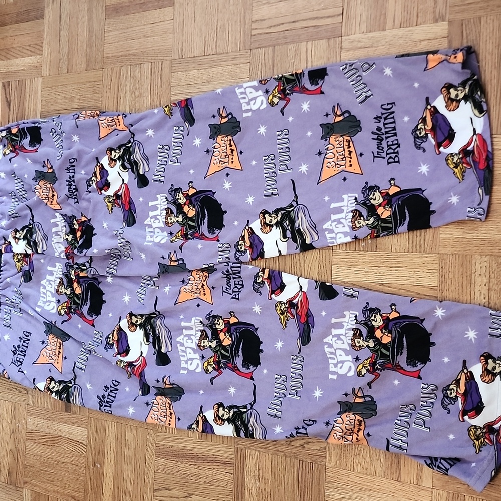 Hocus Pocus Pajama Pants, XXL - Picture 3 of 4